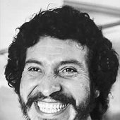 Nunca borrarán su sonrisa maestro.