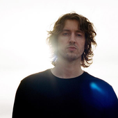 Dean Lewis