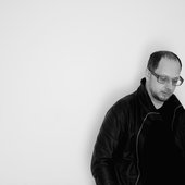 mike-paradinas1.jpg