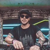 Synthatic (4).jpg