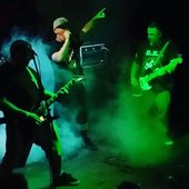 Cholos On Acid (USA) - live.jpg