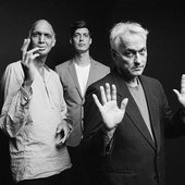 Marc Ribot's Ceramic Dog