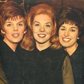 The Breakaways in 1963: Margo Quantrell, Jean Ryder and Vicki Haseman