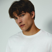 Alex Sampson