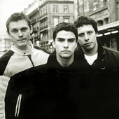 Stereophonics-14.png