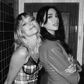 b&w