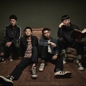 20108198_in007.jpg
