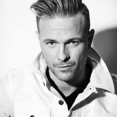 Nicky Byrne (PNG)