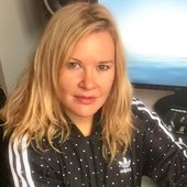 Karen Poole