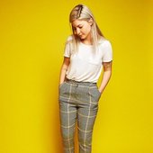 taylor-janzen_sq-c8a95e533eefa94006910300c59cd10286b9f39b-s800-c85.jpg