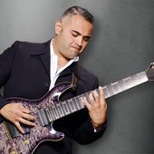 javier reyes.jpg
