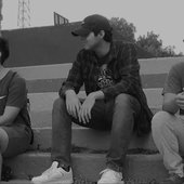 the luppes black and white
