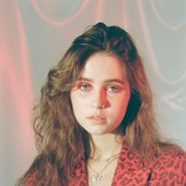 clairo-01.jpg