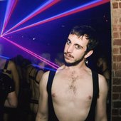 DJndcq9U8AEMWQq.jpg