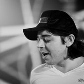 Max Vangeli