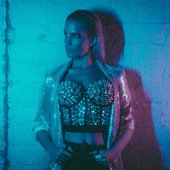 an-interview-with-synthwave-vocalist-nina.jpg