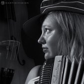 Accordian by http://martinivision.blogspot.com