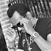 P TEE MONEY