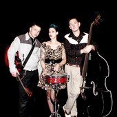 TheBoneshakers(germanrockabillytrio).jpg