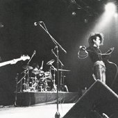 MG