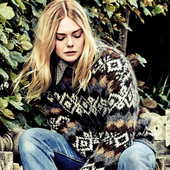 Elle Fanning-8.png