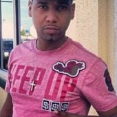 juelz-santana-slowbucks-keep-up-shirt-pink-drugs-snapback-hat-51492872.jpg