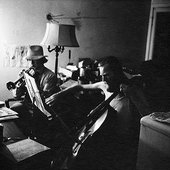 Rehearsal in the stable. Alan R. Splet (cello) and David Lynch (trumpet)