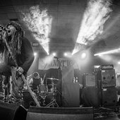 A-7211073-1560350377-1757.jpeg.jpg