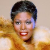 dionne-warwick_01.jpg