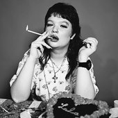 b&w