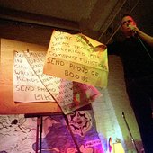 calvin johnson at signal 66, 8/25/2001, during the paper opera tour