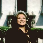 Marilyn Horne showcases art song and young singers with "The Song Continues..."