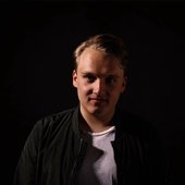Sven-Fields.jpg
