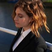 Christine and the Queens PNG
