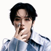 lee know "ate"