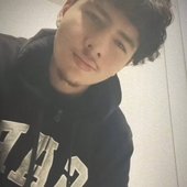 ‎
