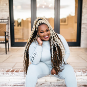 Tasha Cobbs Leonard