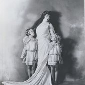 Rosa Ponselle in the title role of Bellini's Norma