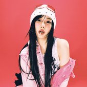 Japan Debut Single 〖Hot Mess〗