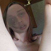 Hi