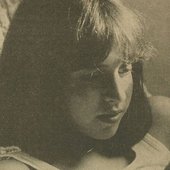 OliviaByington1980