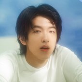 702x702bb.jpg