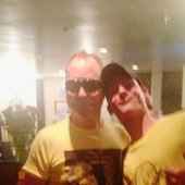 Fred Schneider (the B-52's) & NoddY RioT