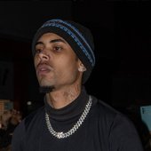 😯