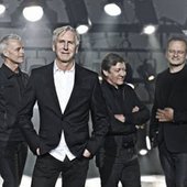 101201-pressemedd-foto.jpg