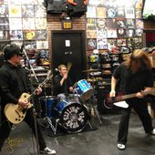 Dead Sea Surfers Hot Topic 4Feb2010_Lastfm