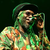 Macka B at RWMF 2019