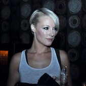 Emma Hewitt 8