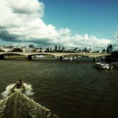 PARALOUD: River Thames,London