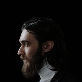 Keaton Henson (Ки́тон Хэ́нсон )